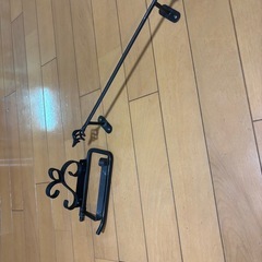 アイアン製タオル掛け、トイレットペーパーホルダーの画像
