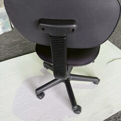 【お引取 限定】オフィスチェア　事務椅子　＊018Hの画像