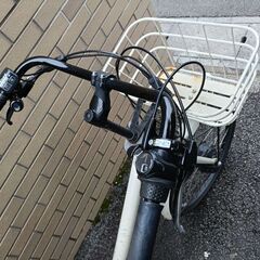 【受渡者決定】　　　　　　ブリヂストン　ビッケグリ　2017 電動自転車　子供乗せ　bikke　の画像