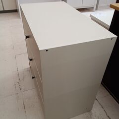 リユースのサカイ栃木店★ジモティ割あり★  チェスト ベージュ W69×D38×H67 クリーニング済み TC11470の画像