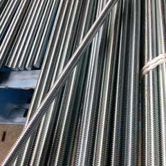 【長さ売り】10cm10円 全ネジボルト M10 1.5 茨城県稲敷市江戸崎の画像