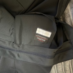 学生ズボンの画像