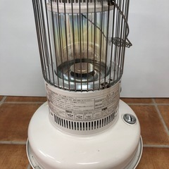 TOYOTOMI トヨトミ RB-250 自然通気形開放式石油ストーブ レインボー 2018年製 暖房器具 動作未確認 災害時 キャンプの画像