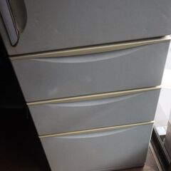 ４ドア冷蔵庫、通電OK,,ただいまテスト中、大型冷蔵庫の画像