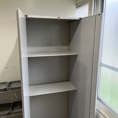 キャビネットの画像