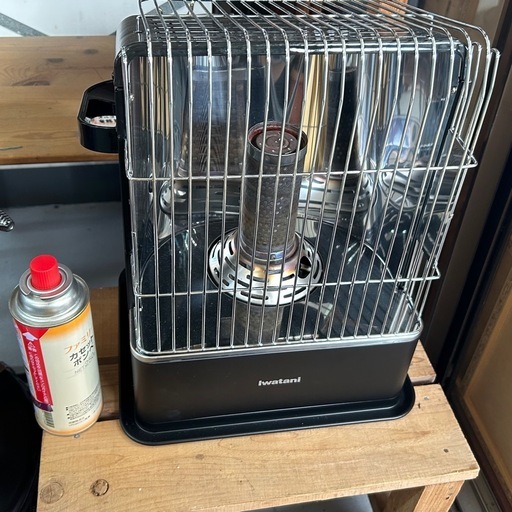 イワタニ カセットガスストーブ
