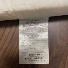 ベビー敷布団とシーツの画像