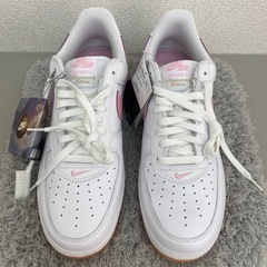 【新品・未使用】NIKE AIR FORCE 1 LOW RETRO ナイキ エアフォースワン　ホワイト/ピンク 30cmの画像