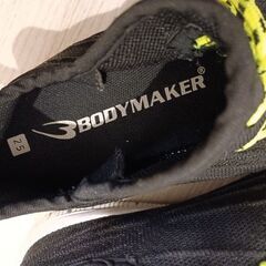 スニーカー　運動靴　25センチの画像