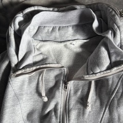 裏起毛パーカーの画像