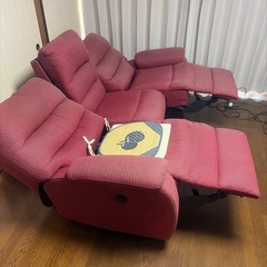 「無料！」大きめ電動ソファーの画像