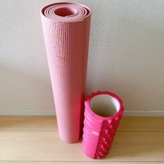 【11/13までの引取】ヨガマット・フォームローラー　セットの画像