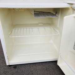 HITACHI 日立　1ドア冷蔵庫　R-56形　47L 1990年製　動作品
の画像