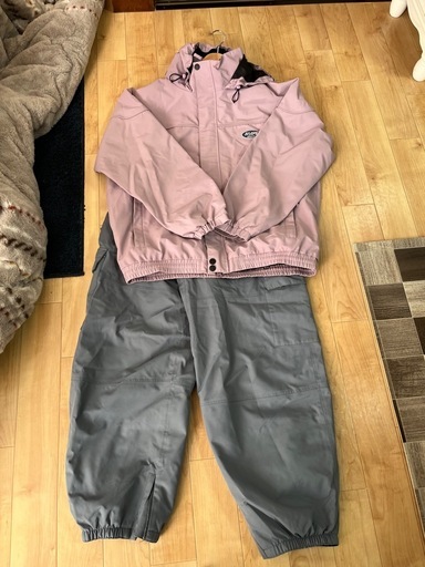 Scape ウェア　上下　M サイズ