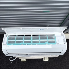 （美品）2024年製東芝TOSHIBA エアコンRAS-2214TL-W6畳の画像