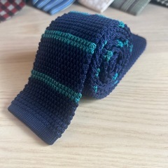 VISARUNO ニットタイの画像