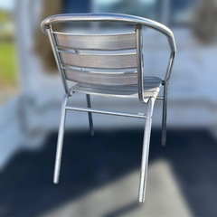 アルミチェアの画像