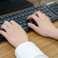 【経験者歓迎！】外国人技能実習生への書類作成の事務職員の画像