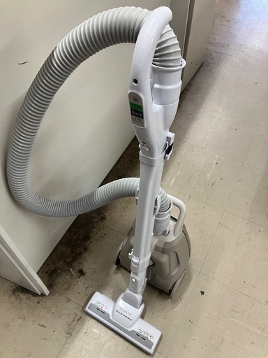 石2511-114 日立 電気掃除機 CV-KP90H 紙パック式 2021年製 通電確認済み 中古