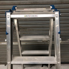 北海道旭川市発直接引渡し限定品 ALINCO アルインコ KYN-150WD ハシゴ 脚立 中古 アルミ  現状品の画像