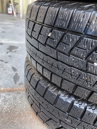 ヨコハマ　IG60 215/60R16 4本
