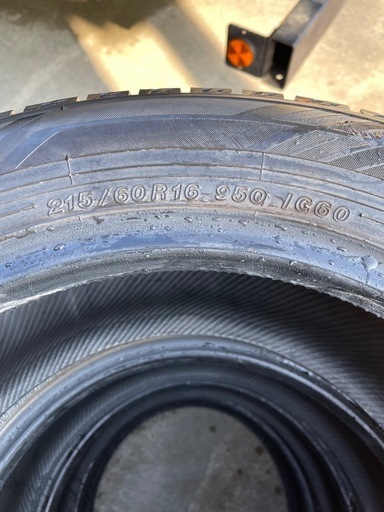 ヨコハマ　IG60 215/60R16 4本