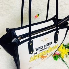 ８万✨本革✨Kate Spade✨ケイトスペード✨ディズニー✨トートバッグ✨の画像