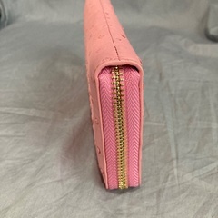 オーストリッチ　ピンク　ジッパー財布　未使用の画像