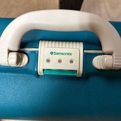 スーツケース、物入れ、収納の画像