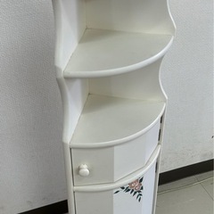 棚　飾棚　トールペイント　アメリカ家具風　収納の画像