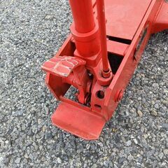 マサダ SJ-30H ガレージジャッキ【野田愛宕店】【店頭取引限定】【中古】管理番号：IT4580ZGNBQ4の画像