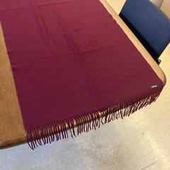 K2511-091 DKNY マフラー ストール 無地 ワインレッド 中古美品の画像