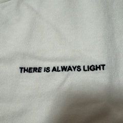 白チュニック　Tシャツの画像