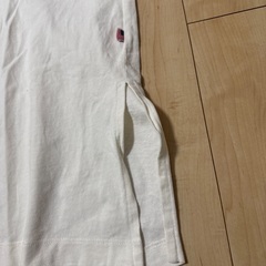 白チュニック　Tシャツの画像