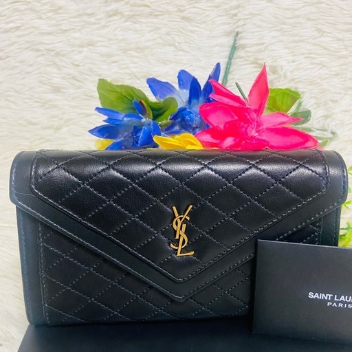箱付き✨SAINT LAURENT✨サンローラン✨財布✨カサンドラロゴ✨ギャビー