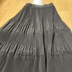 シーイン黒プリーツスカートの画像