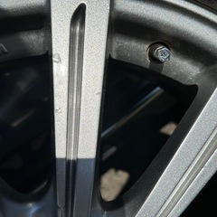 アルミホイル スタッドレスタイヤ 215/55/R17 の画像