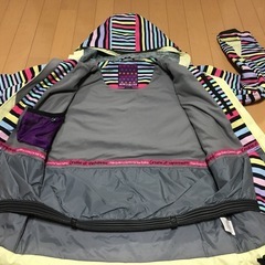 レディースM  estivo スノボジャケットの画像