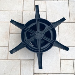 【IKEA】もみの木　スタンド　クリスマスツリー　生木用　　の画像