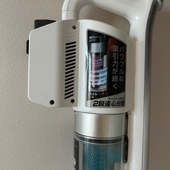 アイリスオーヤマサイクロンスティック掃除機の画像