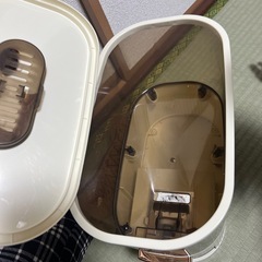 中古の米びつの画像