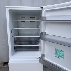 D55◇新品同様◇ハイセンス 2ドア冷蔵庫◇257L◇2024年製◇2段式冷凍室◇HR-G260HWの画像