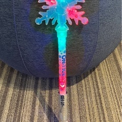 ディズニー オンアイス アナと雪の女王 ライトアップワンド　スノーフレークの画像