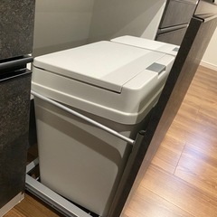 【新品・未使用 】
クリナップ  ダストワゴン の画像