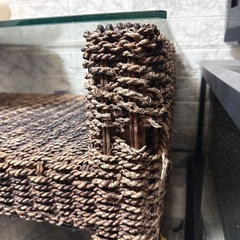 ガラステーブルの画像