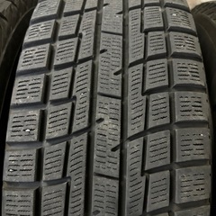 スタッドレスタイヤ15インチ　アルミ付きの画像