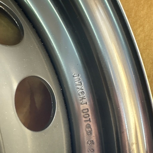 プリウス スチールホイール J17X6.5J キャップセット