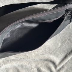 adidas ショルダーバッグの画像