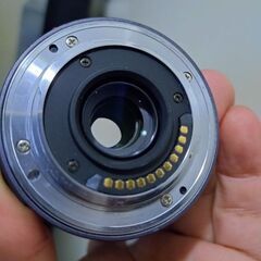 優良品 フード付き Panasonic LUMIX G VARIO F3.5-5.6 14-45mm ASPH. MEGA O.I.Sの画像