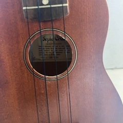 Sepia Crue（セピアクルー）ウクレレですの画像